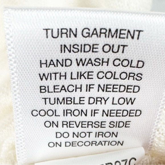 One World Cream Western Crochet Fringe V Neck Burnout Short Sleeve High Lo Top - Picture 9 of 10